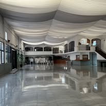 Vista amplia del salón Ophelia